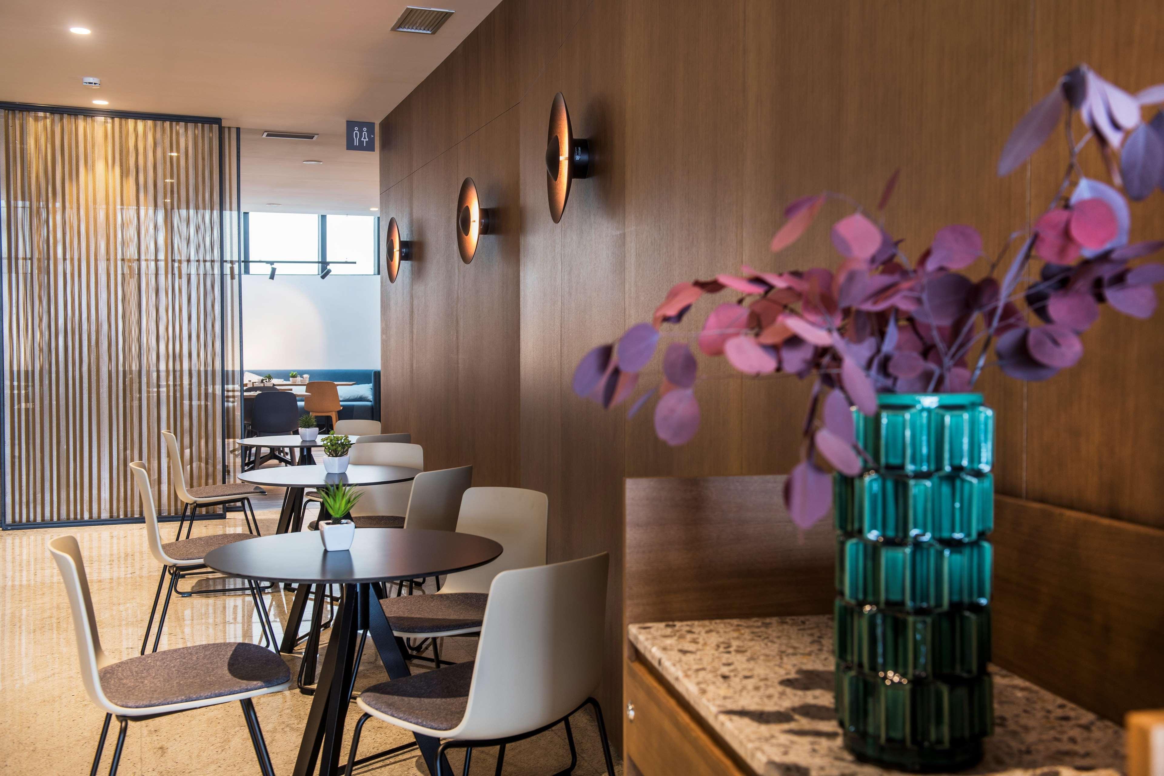 Bar/Salón Occidental Vigo