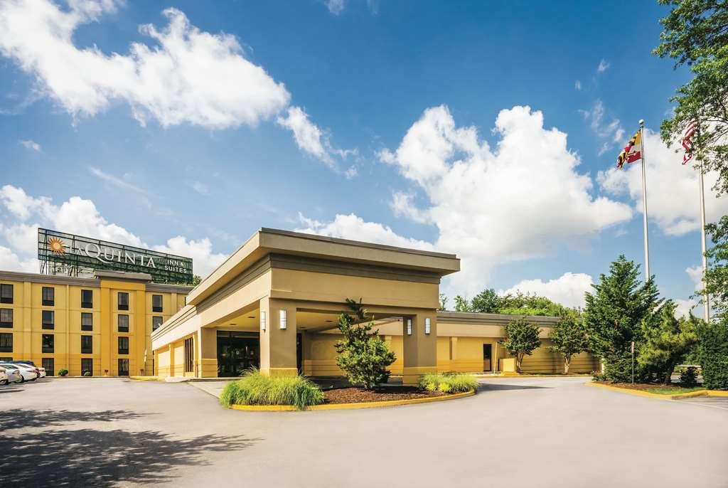 Vista Exterior La Quinta Inn & Suites Baltimore South/ Glen Burni