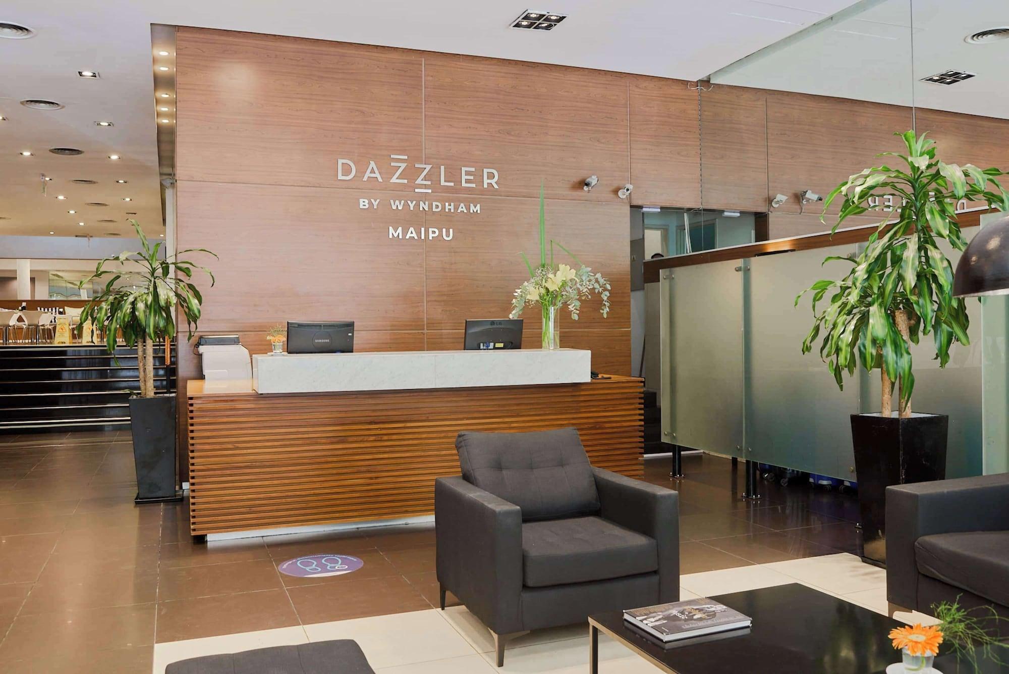 Varios Dazzler by Wyndham Buenos Aires Maipu