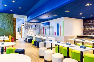 Alojamiento - ibis budget Curitiba Aeroporto