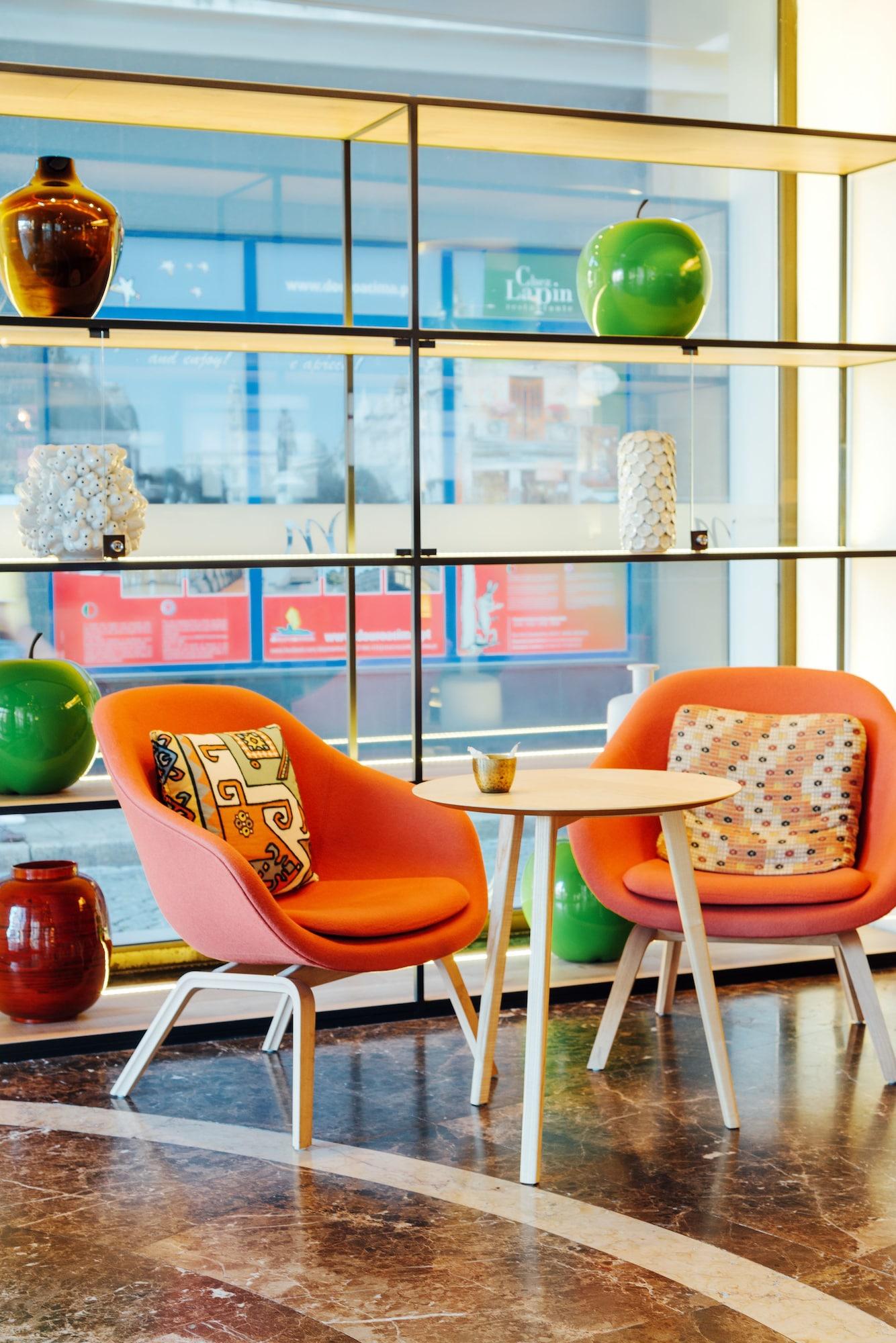 Vista Lobby Mercure Porto Centro Santa Catarina