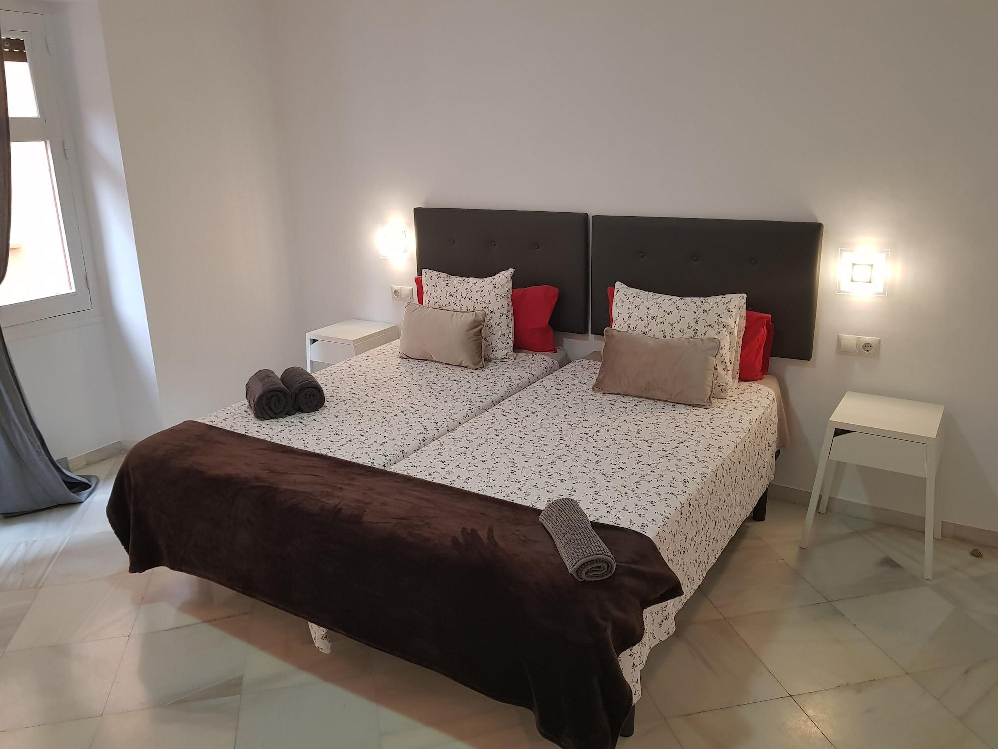 Varios Fan Rooms Duquesa