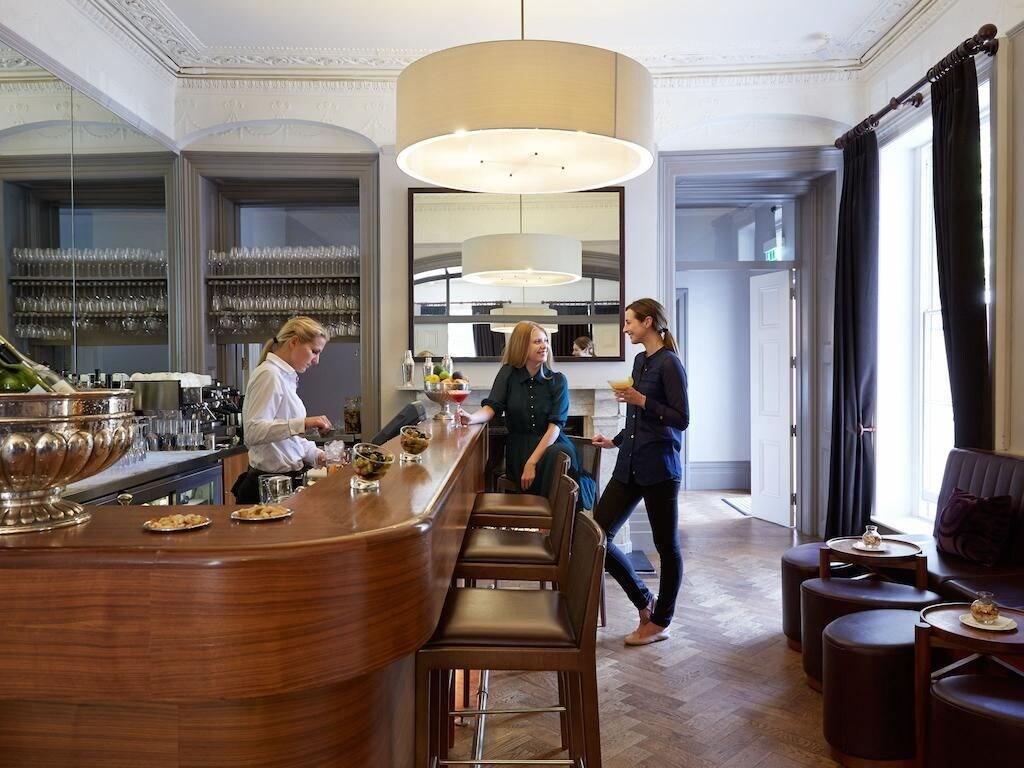 Bar/Salón Malmaison Cheltenham