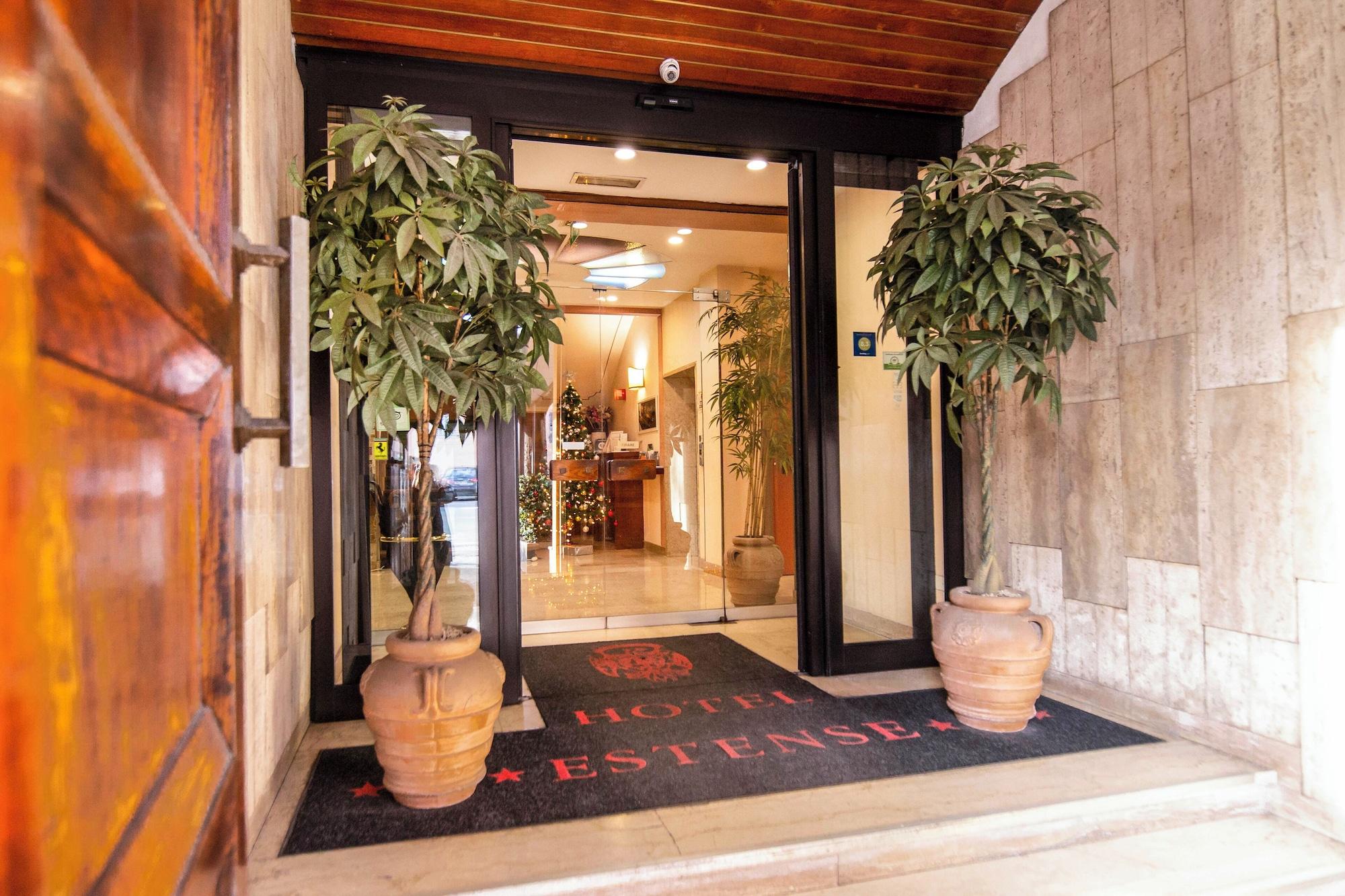 Varios Hotel Estense