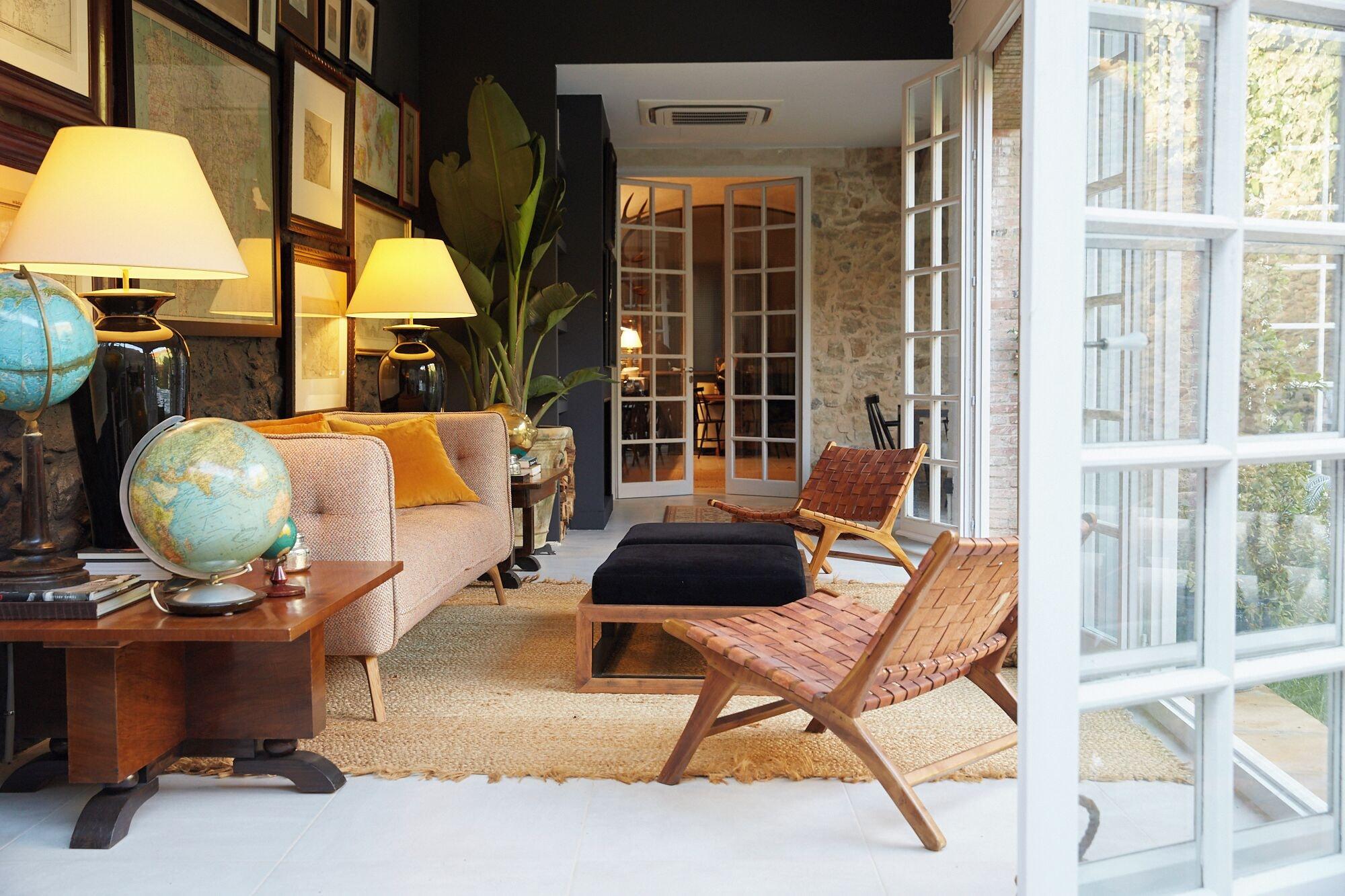 Bar/Salón llimona suites