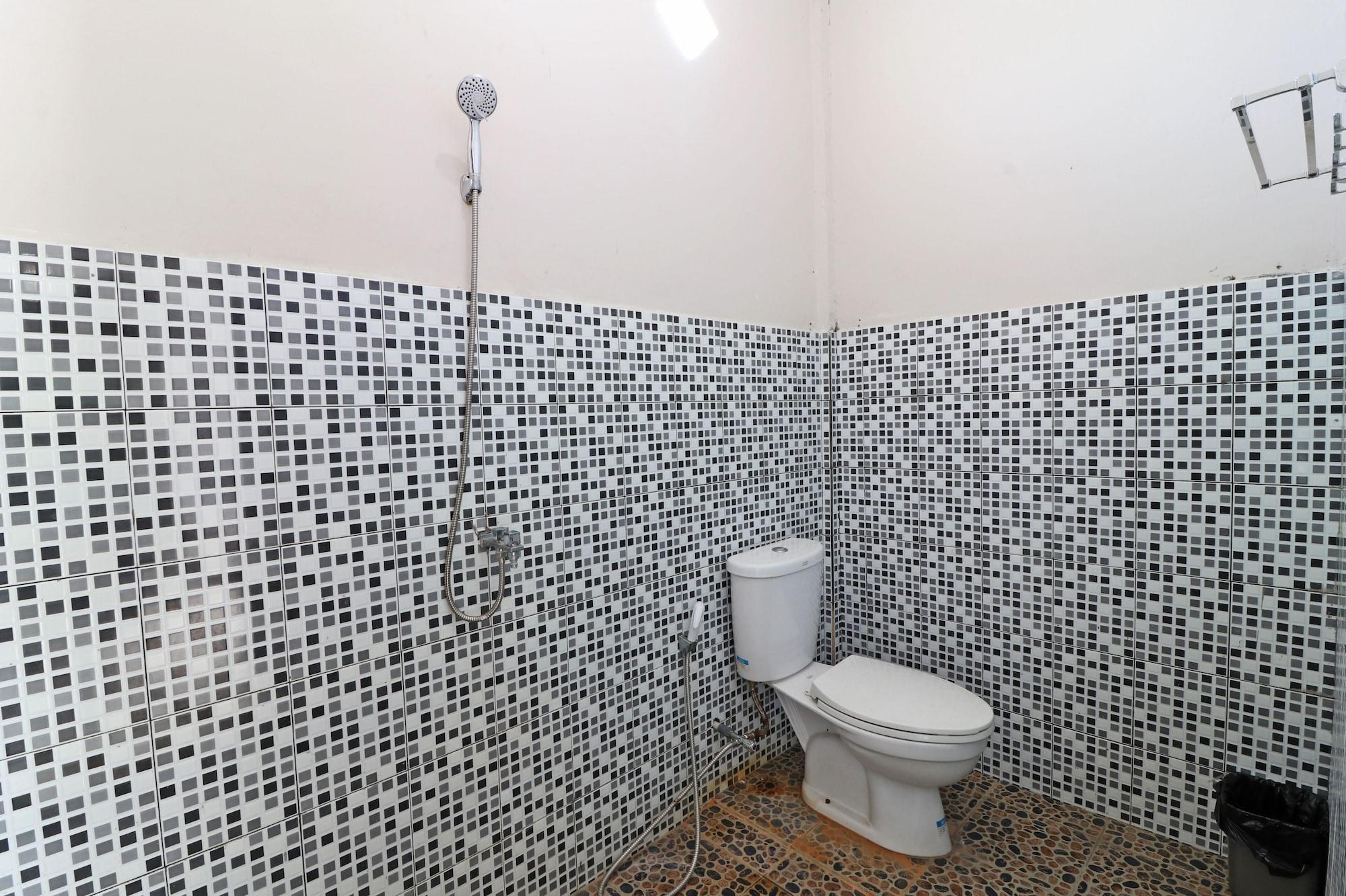 Equipamiento de Habitación Wisma Intan