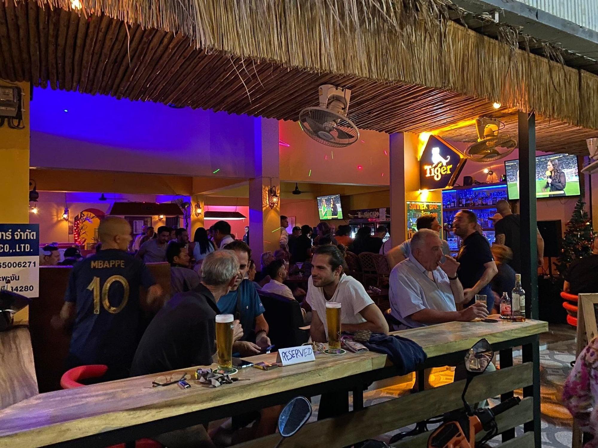 Restaurant Holiday Phangan