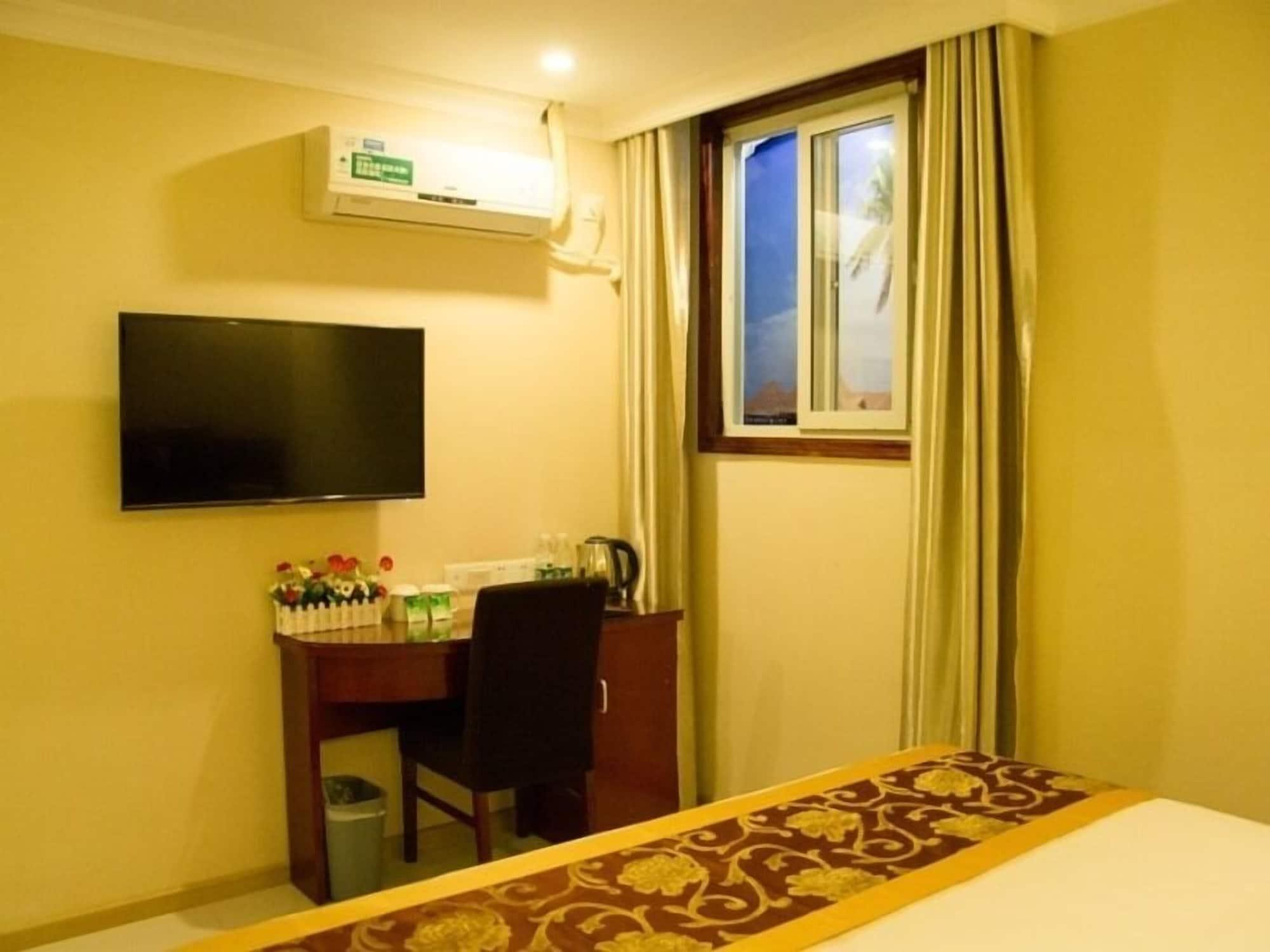 Set de Habitación GreenTree Inn ShenZhen Huanggang Port South Futian Road Express Hotel