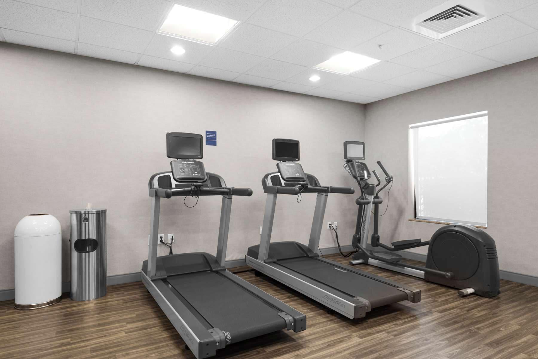 Gimnasio Hampton Inn & Suites Pensacola I-10 N at Univ. Town Plaza