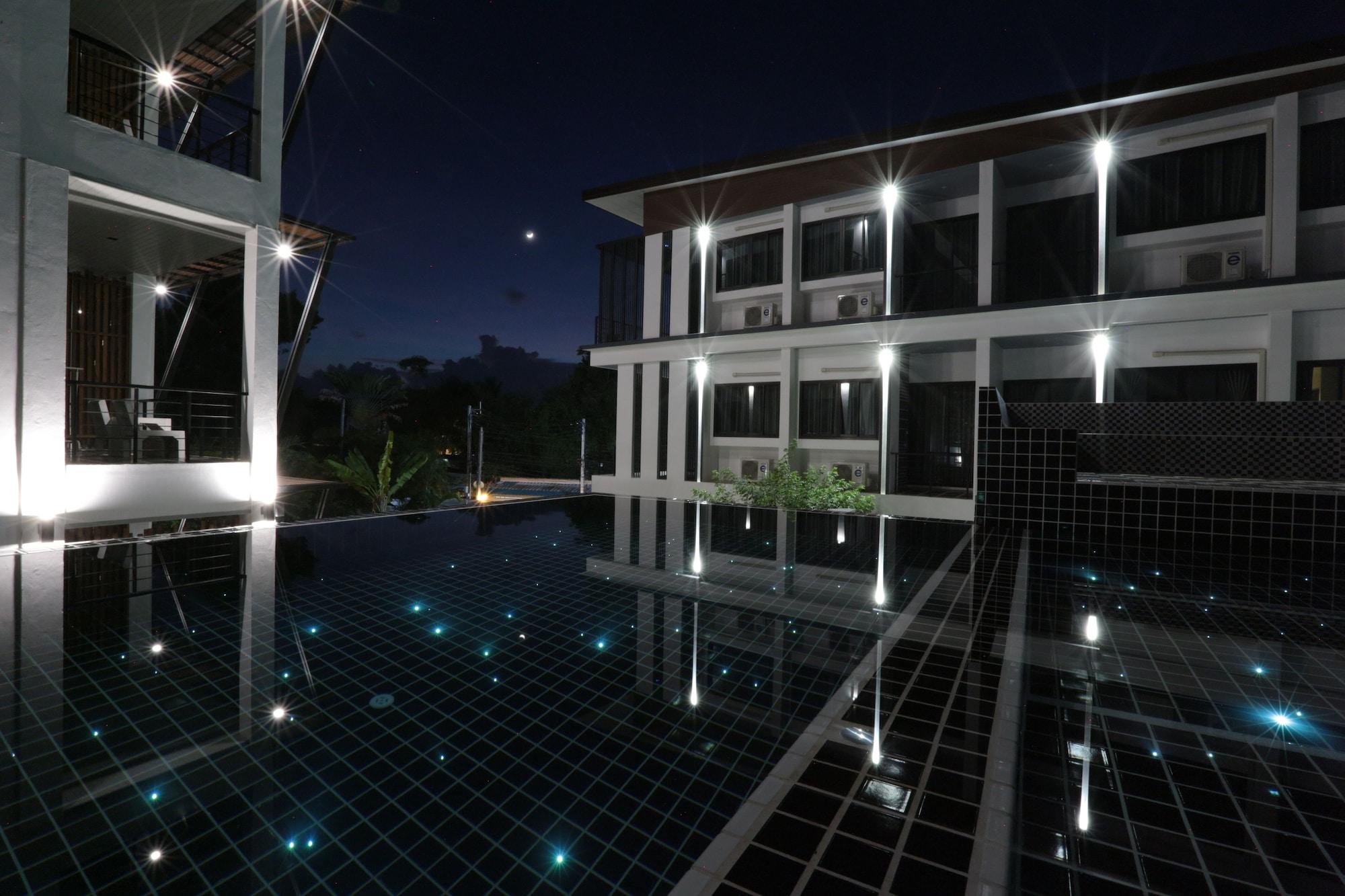 Vista Piscina Chaantalay Hotel
