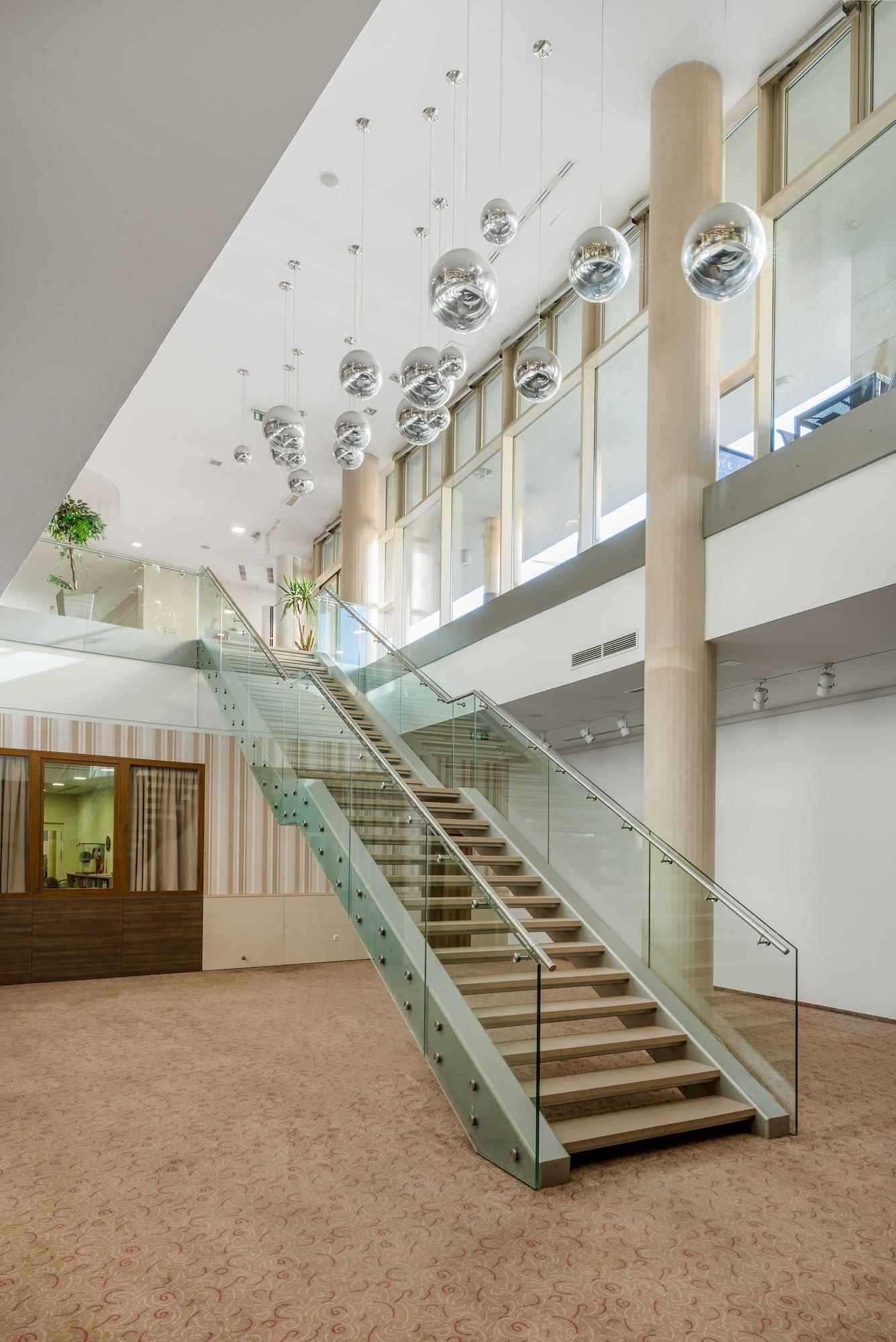 Vista Lobby Corso Hotel Pécs