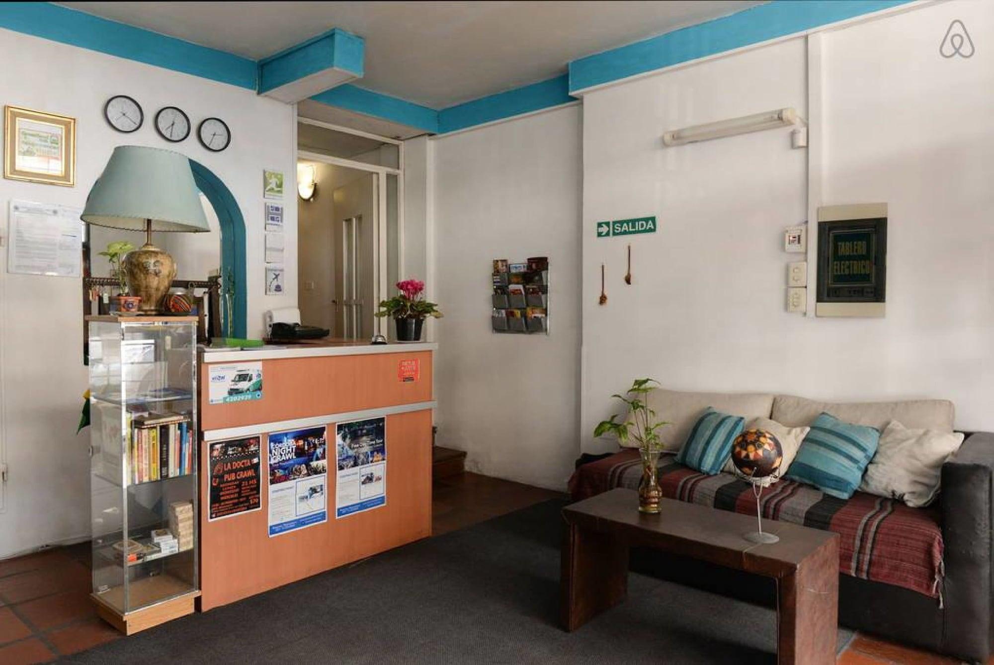 Vista Lobby Mediterranea Hostel Cordoba