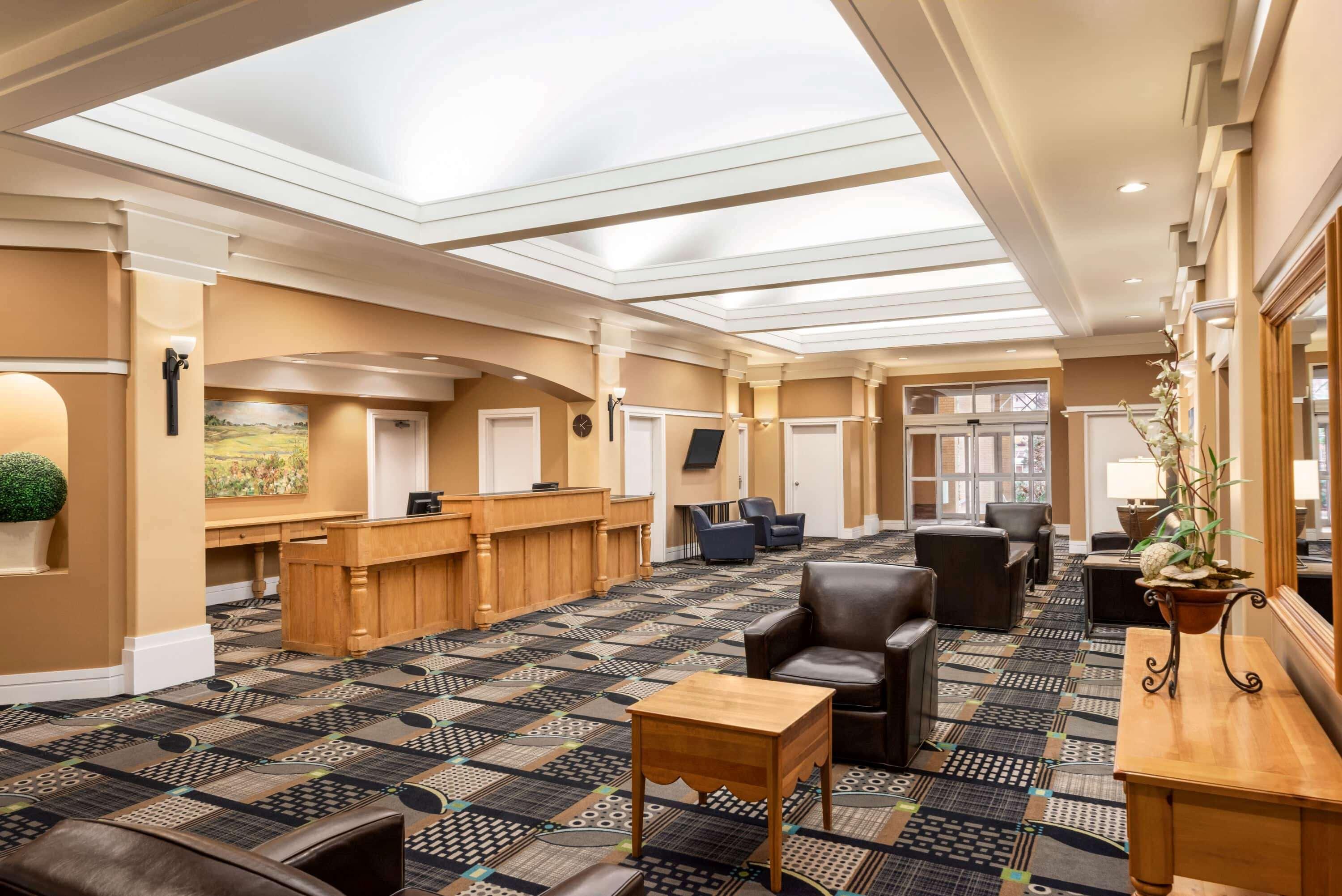 Vista Lobby Royal Hotel Regina, Trademark Collection by Wyndham