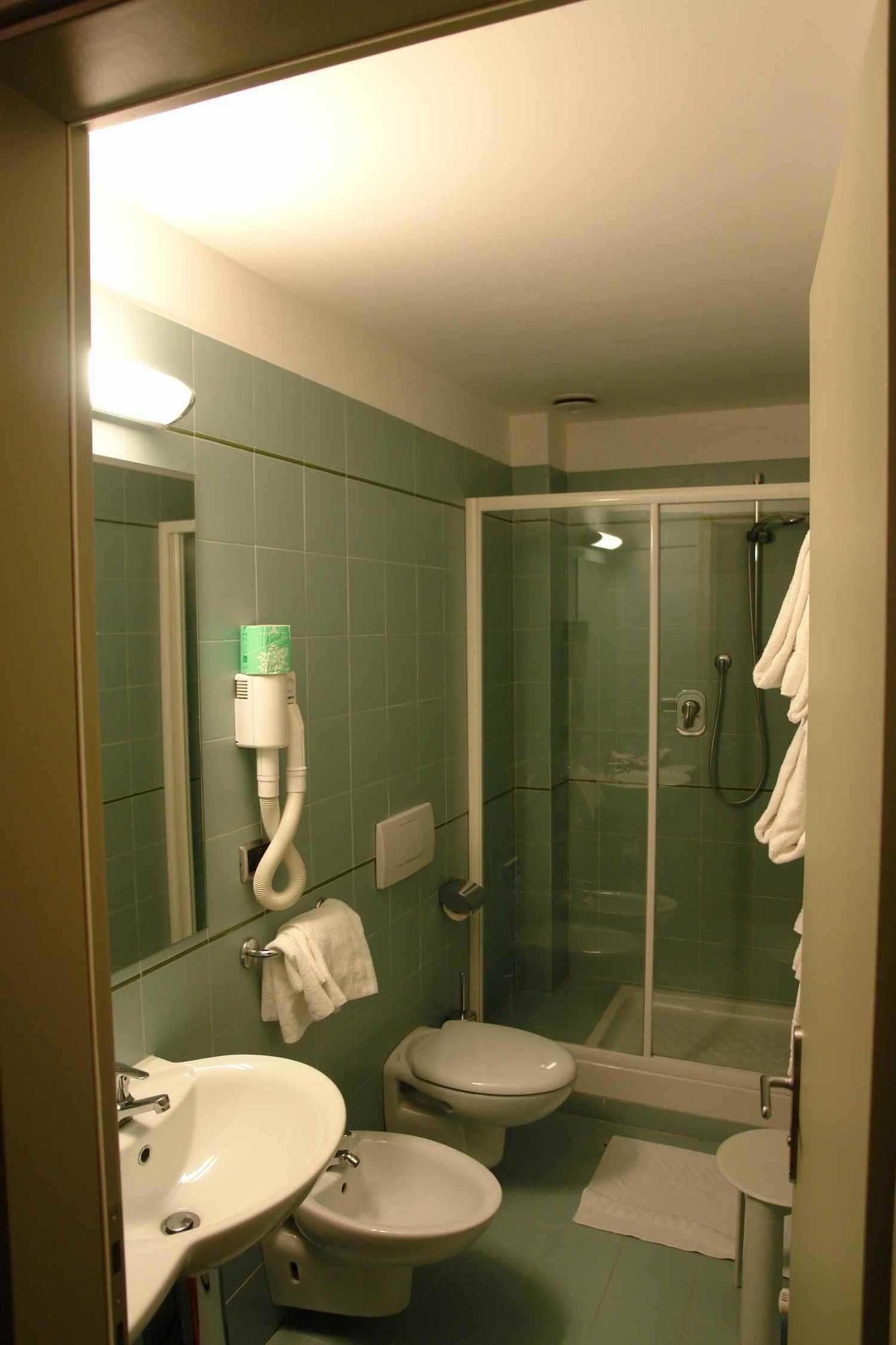 Equipamiento de Habitación Il Castellaccio
