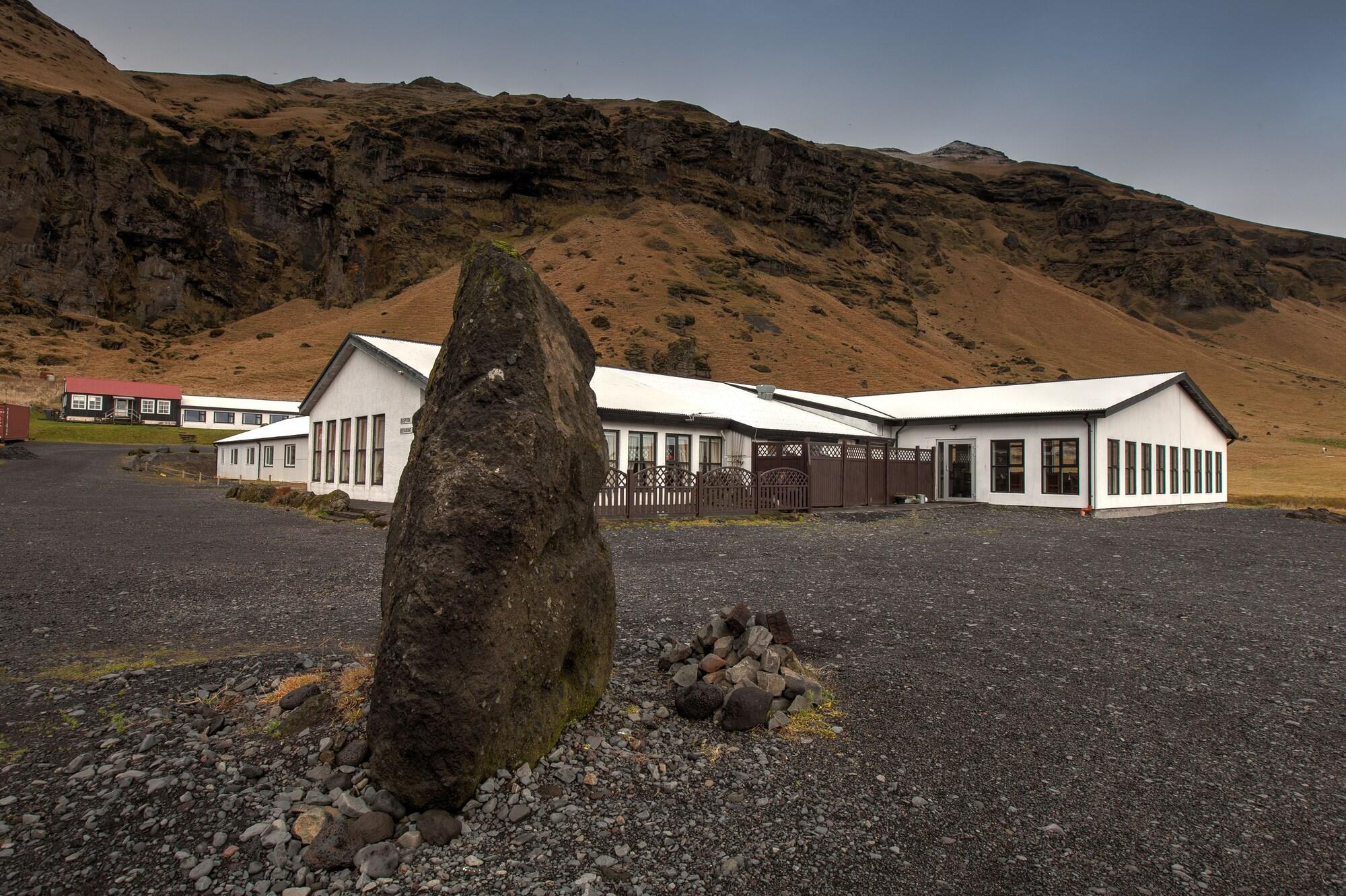 Vista Exterior Hotel Drangshlid