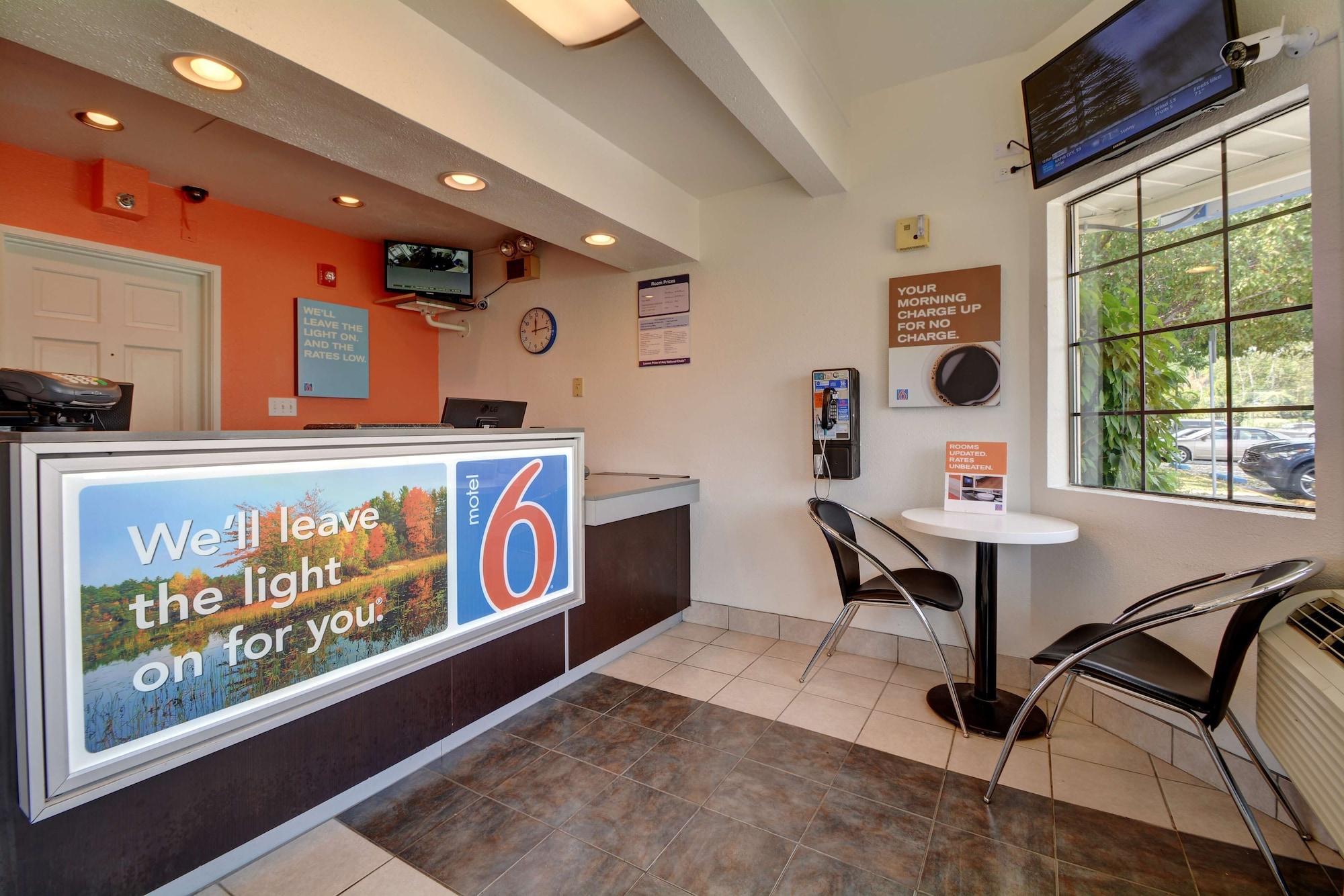 Set de Habitación Motel 6 Wethersfield, CT - Hartford