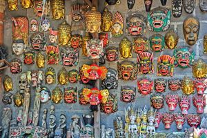 Actividad - Visita a la Casa de las Máscaras y las Marionetas