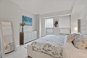 Alquiler Vacacional - "Joy of Evanston" 1BDR, KING EXEC Suite, pool+Gym