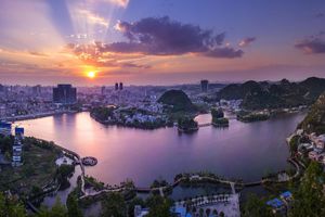 Alojamiento - DoubleTree by Hilton Hotel Anshun