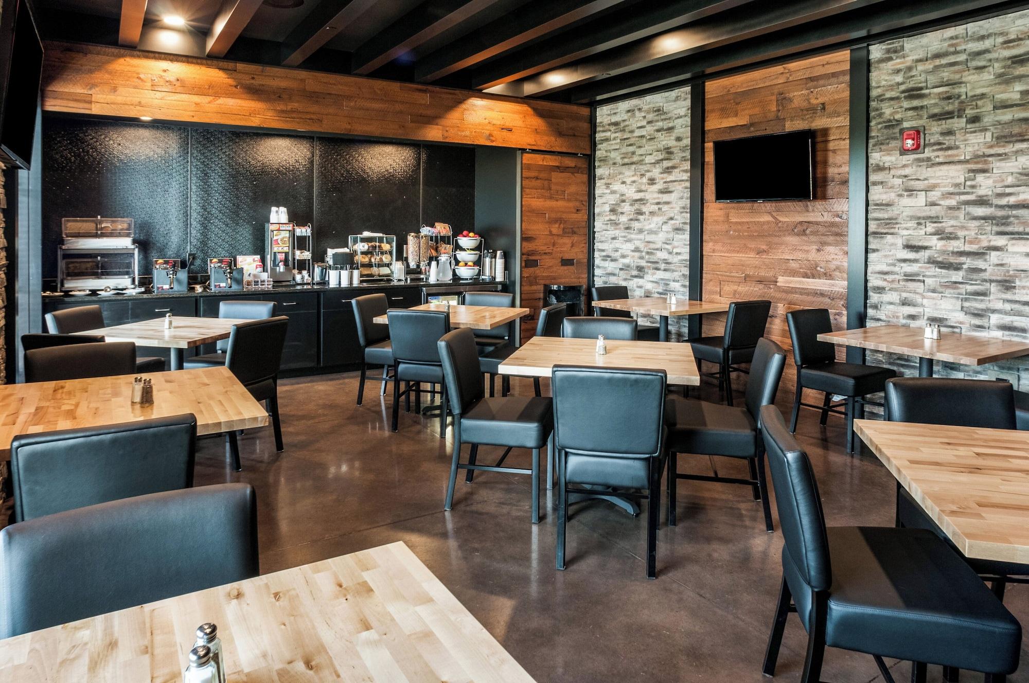 Restaurant Cobblestone Hotel & Suites - Appleton International Airport