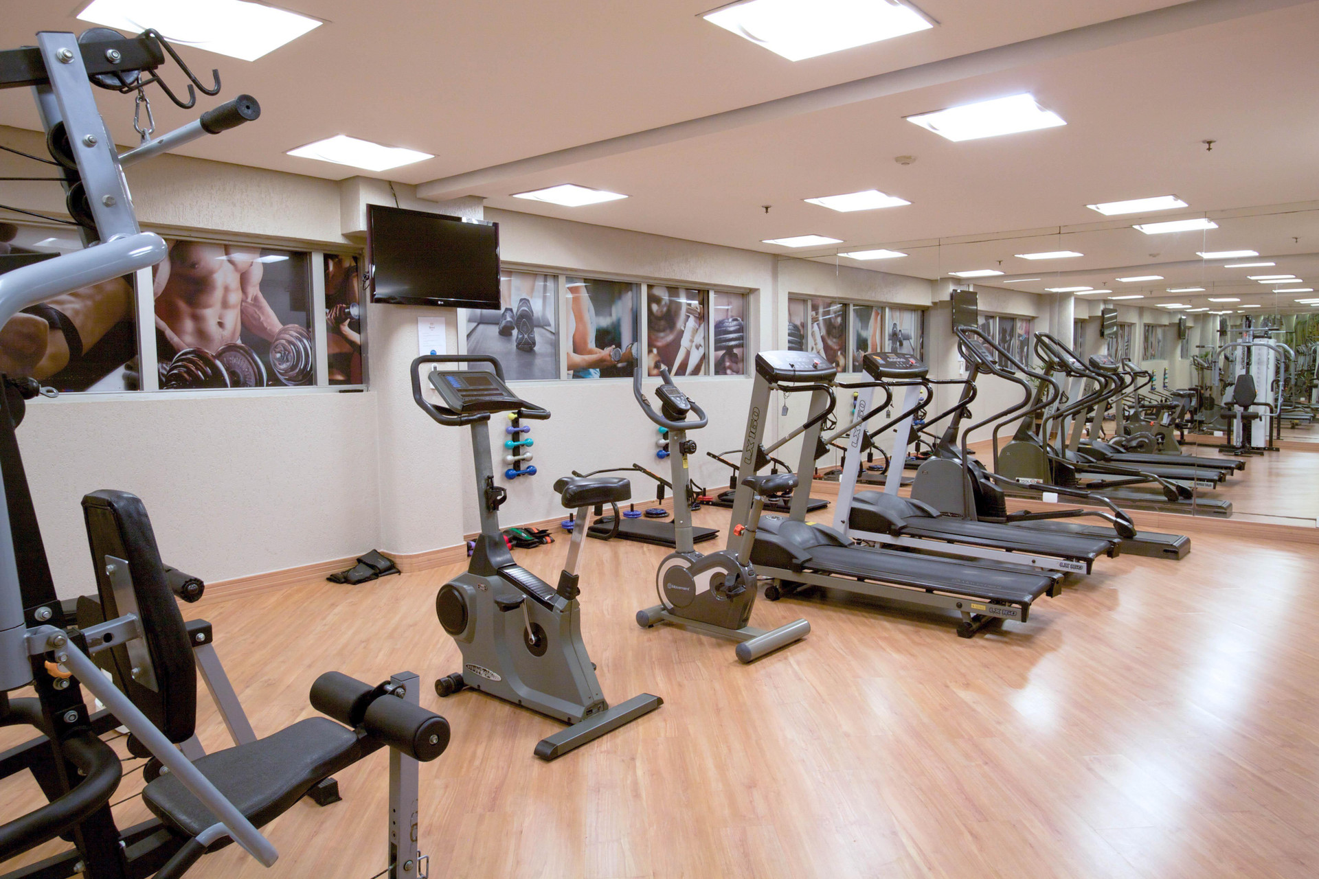 Gimnasio Bristol International Airport Hotel