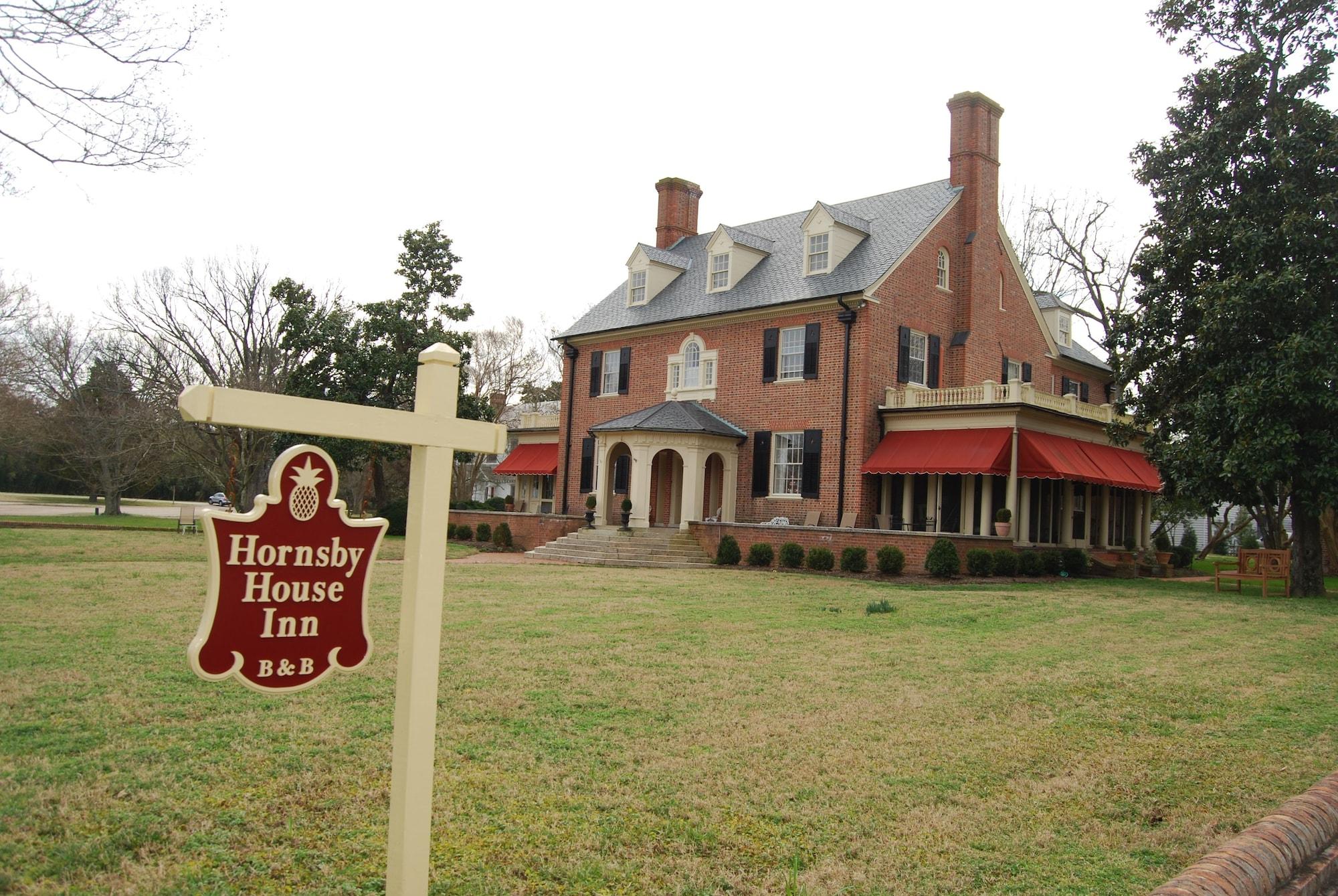 Varios Hornsby House Inn