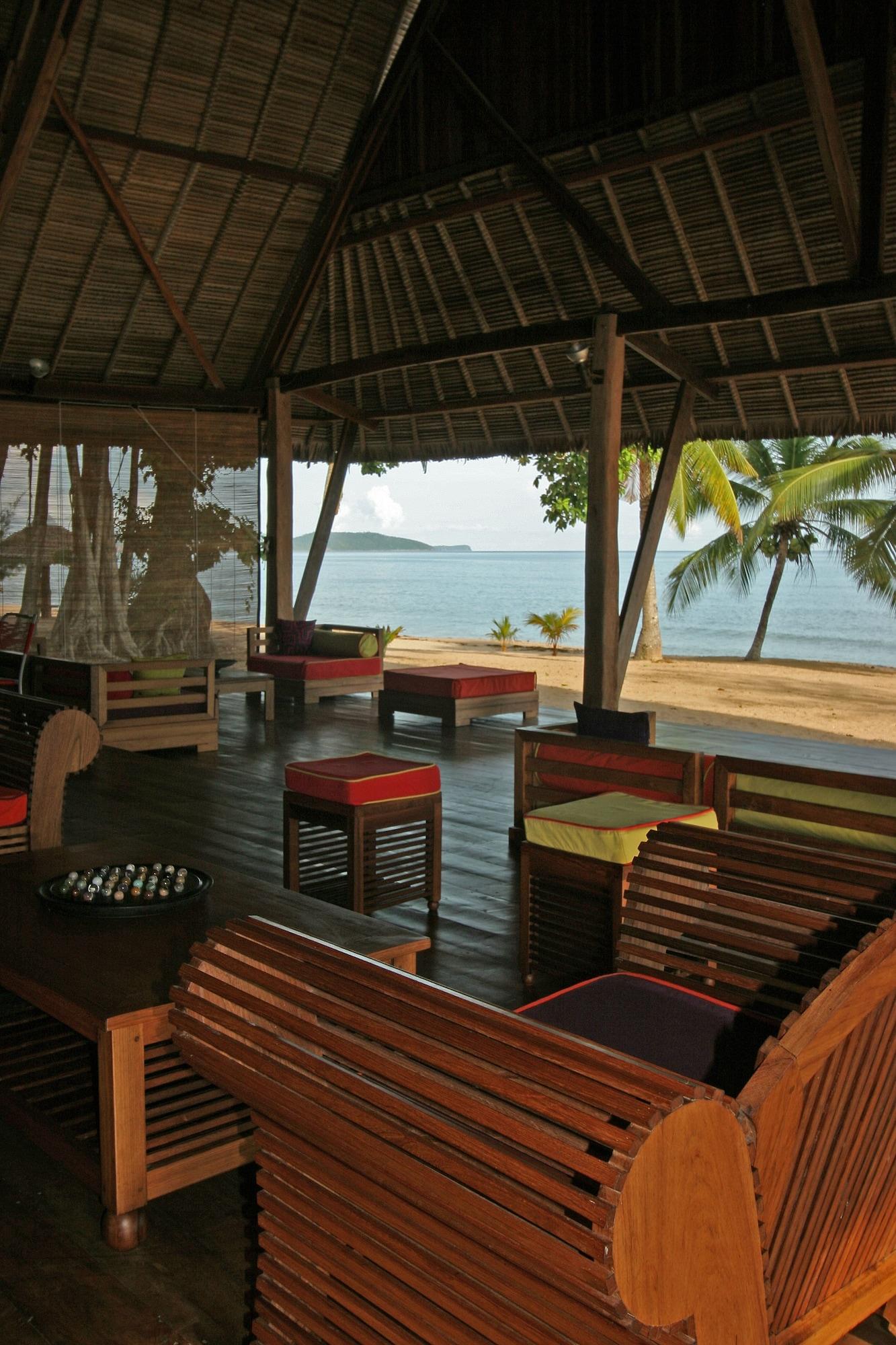 Vista Lobby Eden Lodge