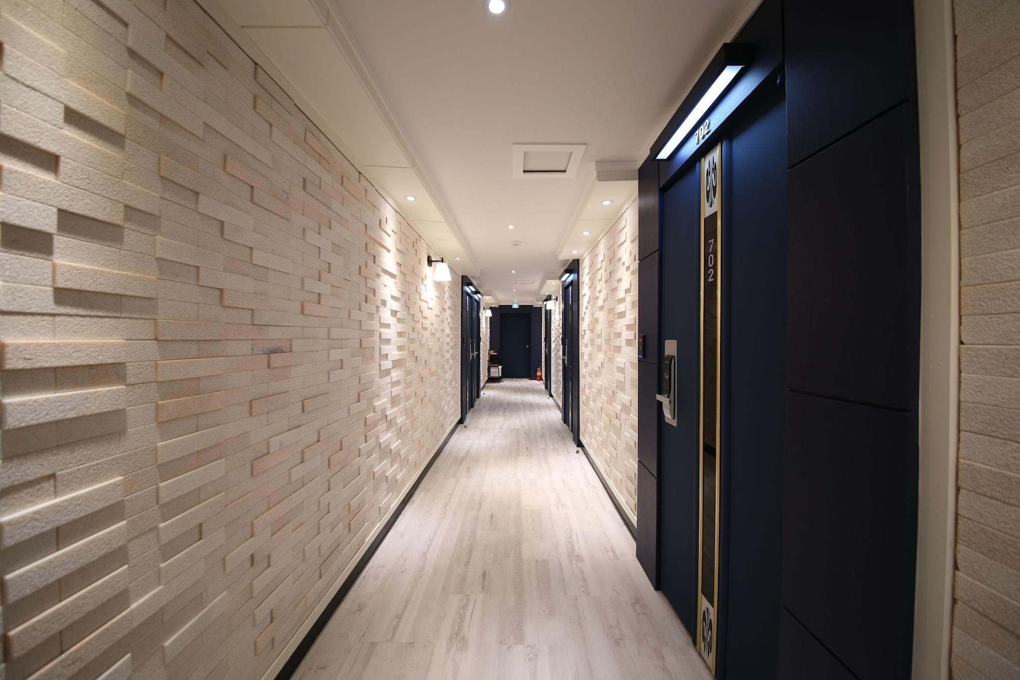 Varios Brown Dot Hotel Cheonan