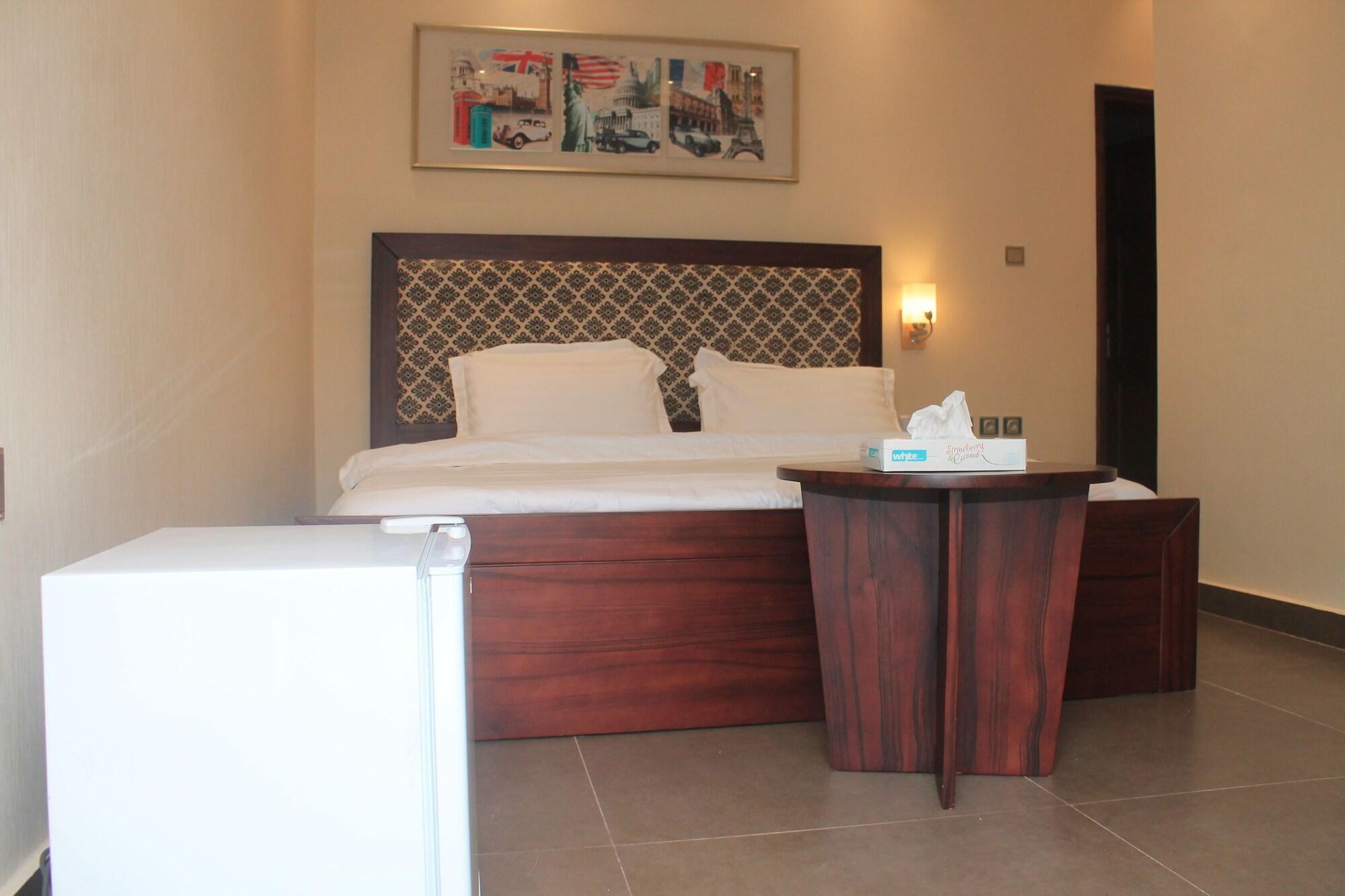 Set de Habitación Four Season GUESTHOUSE