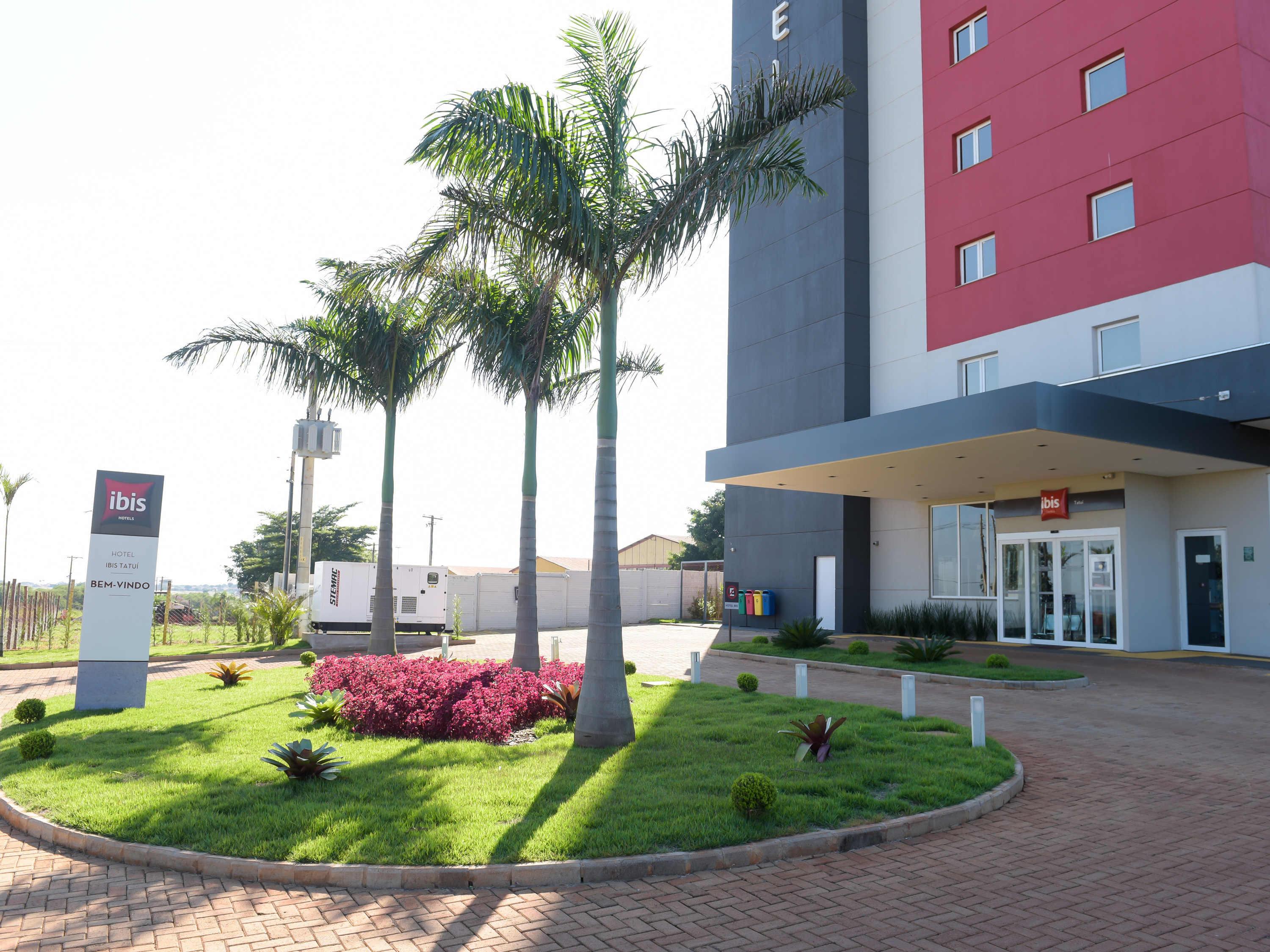 Vista Exterior Ibis Tatuí