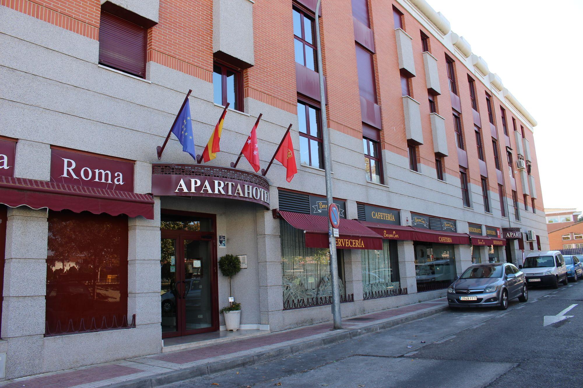 Vista Exterior Apartahotel Villa de Parla