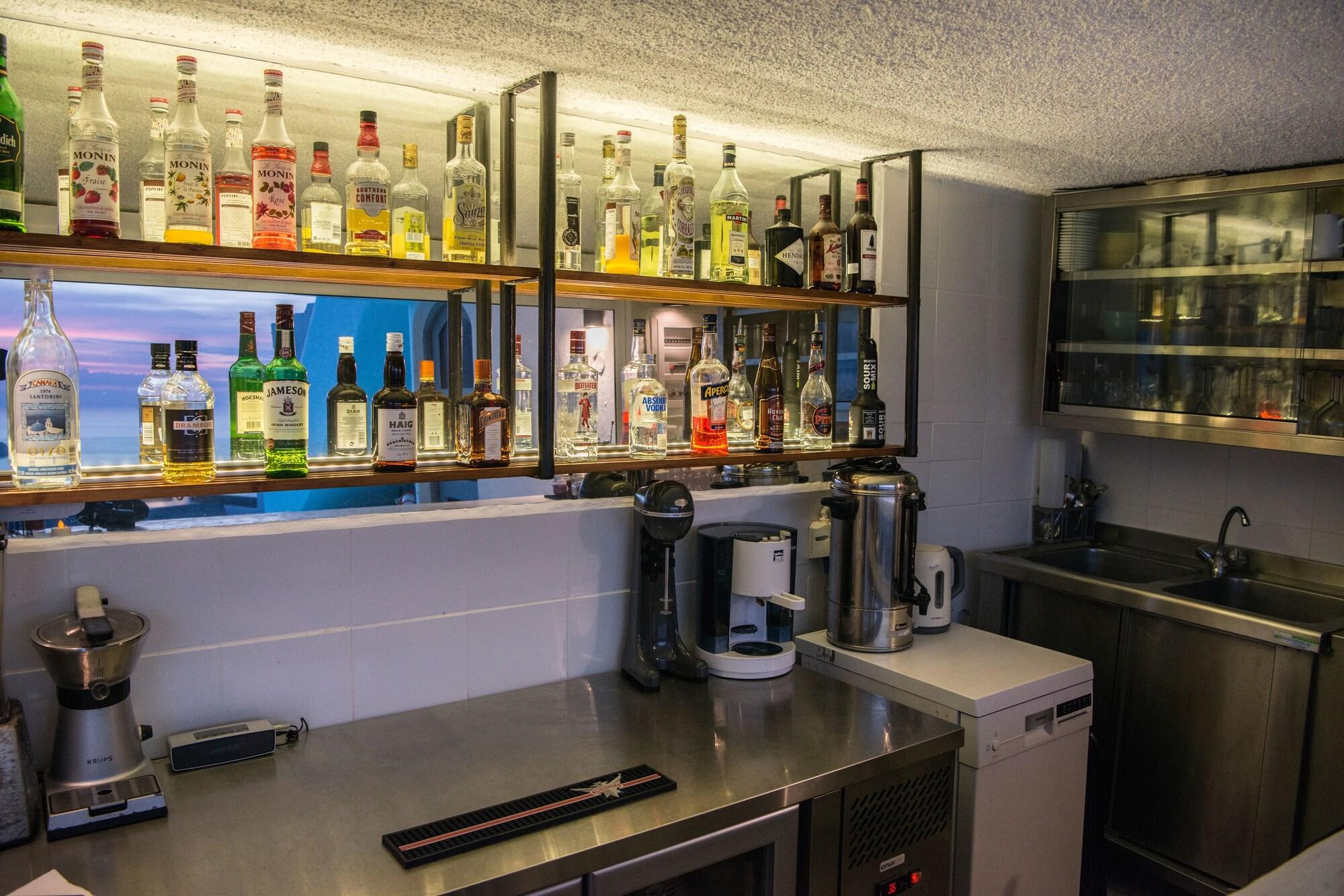 Bar/Salón Hotel Sunny Villas