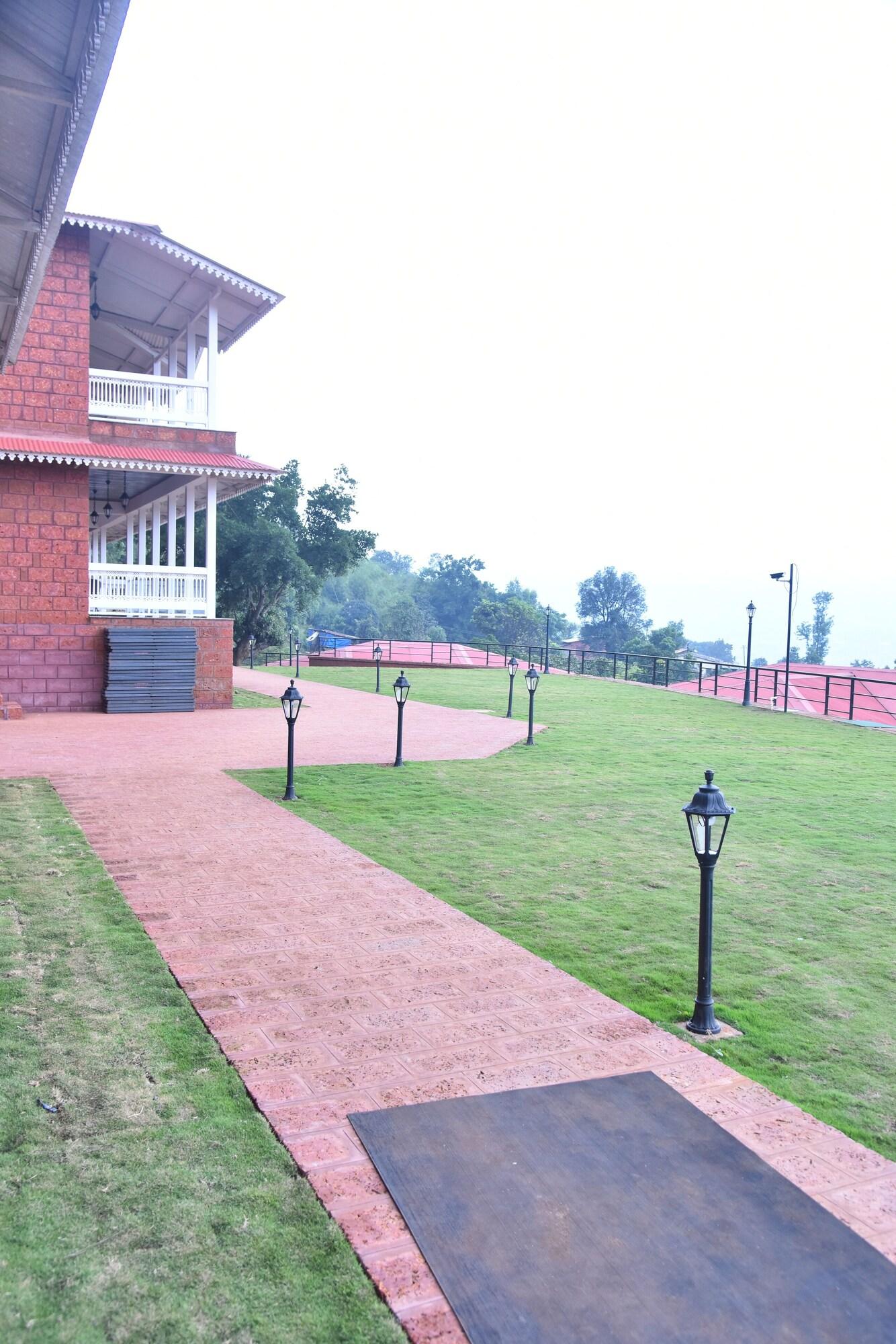 Vista Exterior Regenta Place Green Leaf Mahabaleshwar