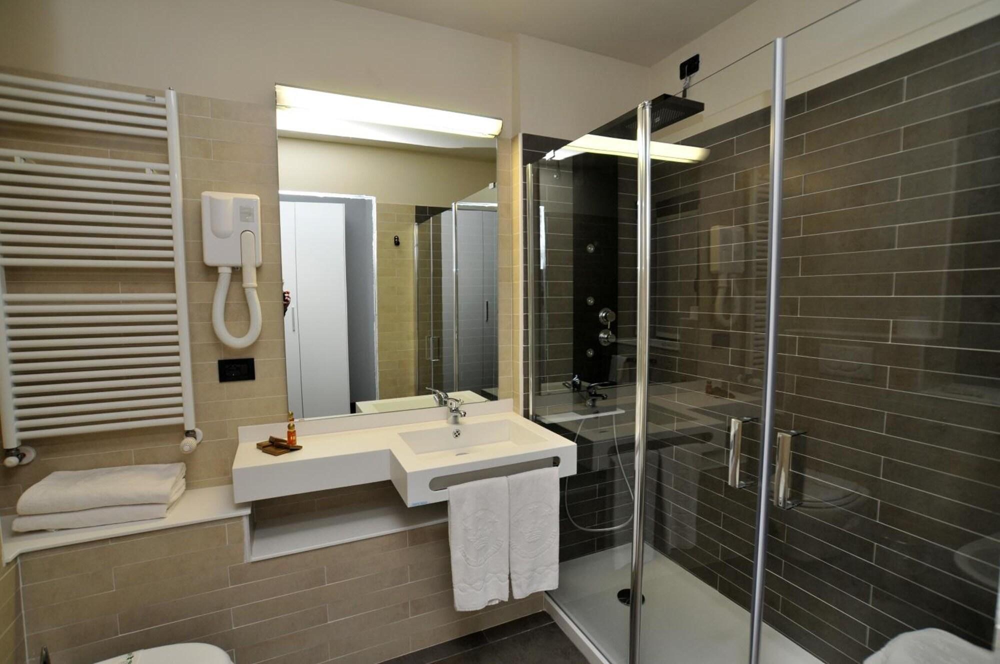 Equipamiento de Habitación Hotel Garibaldi