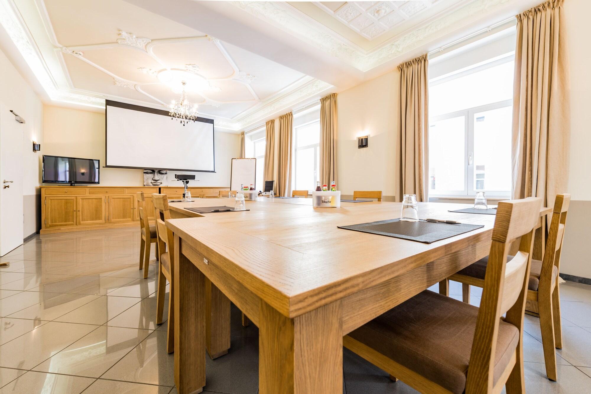 Sala de Reuniones The Heidelberg Exzellenz Hotel