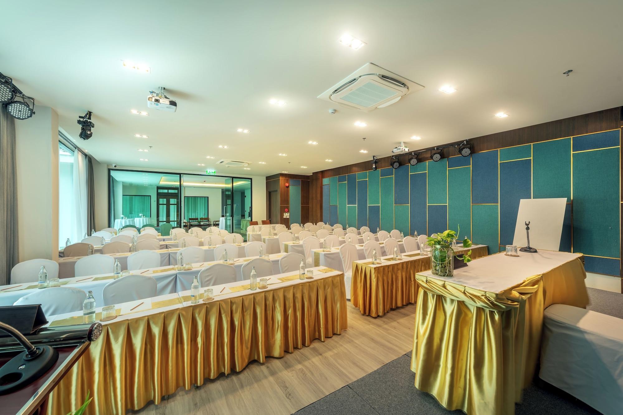 Sala de Reuniones Monkham Village Hatyai