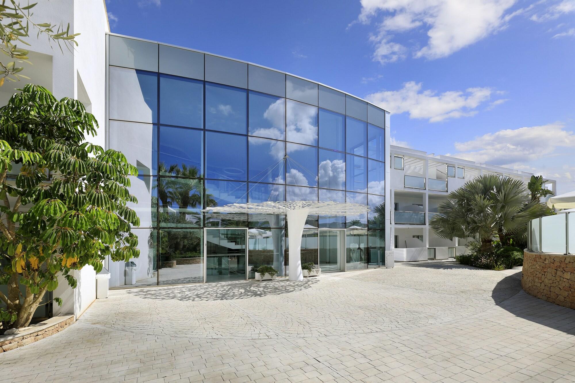 Vista Exterior Blanco Hotel Formentera