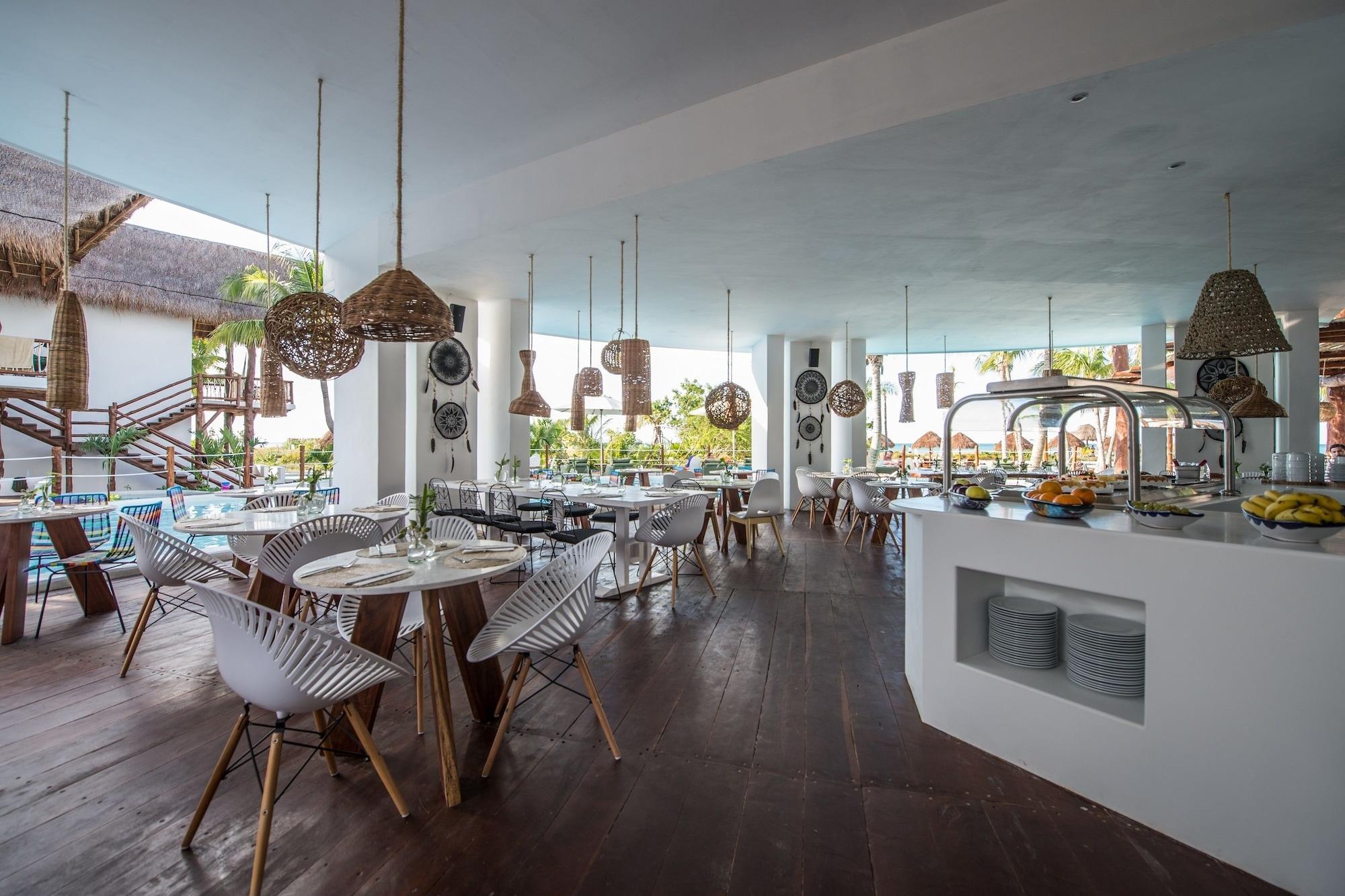 Restaurant Villas HM Palapas del Mar