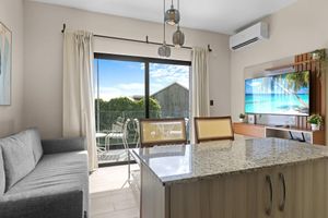 Alquiler Vacacional - NOK Modern 1BR Apartment With Terrace in Vistacana