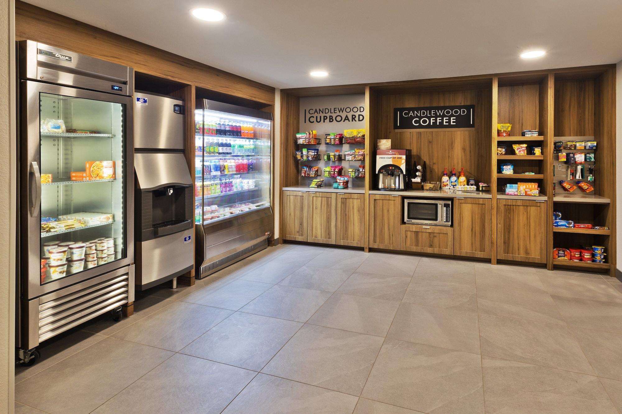 Restaurant Candlewood Suites Montgomery- North by IHG