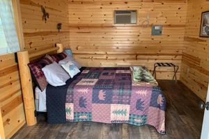Renta temporal - Cozy queen bed cabin with WiFi, fitness room in enchanting Aladdin