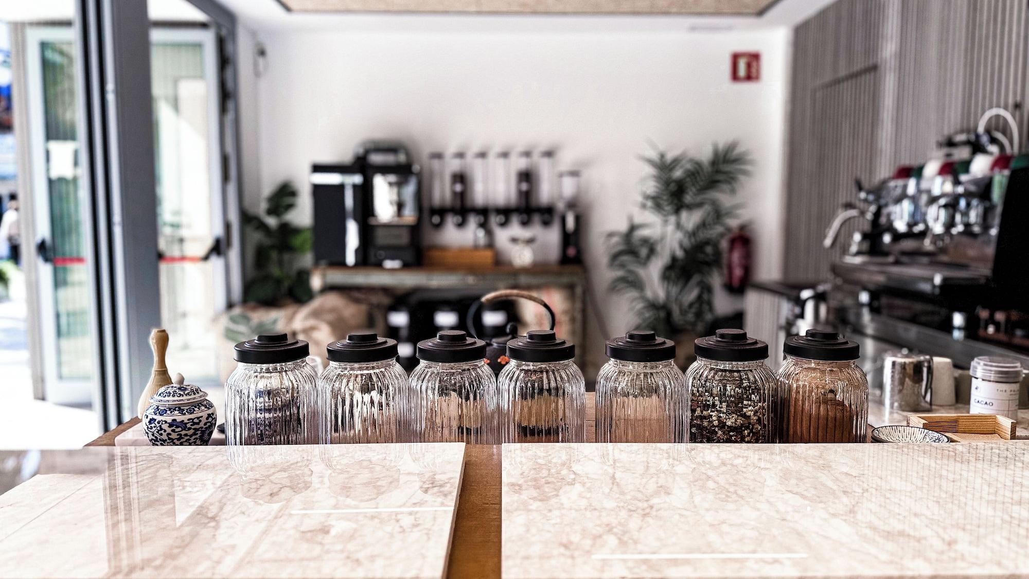 Bar/Salón MYO Barcelona Hotel & Apartments