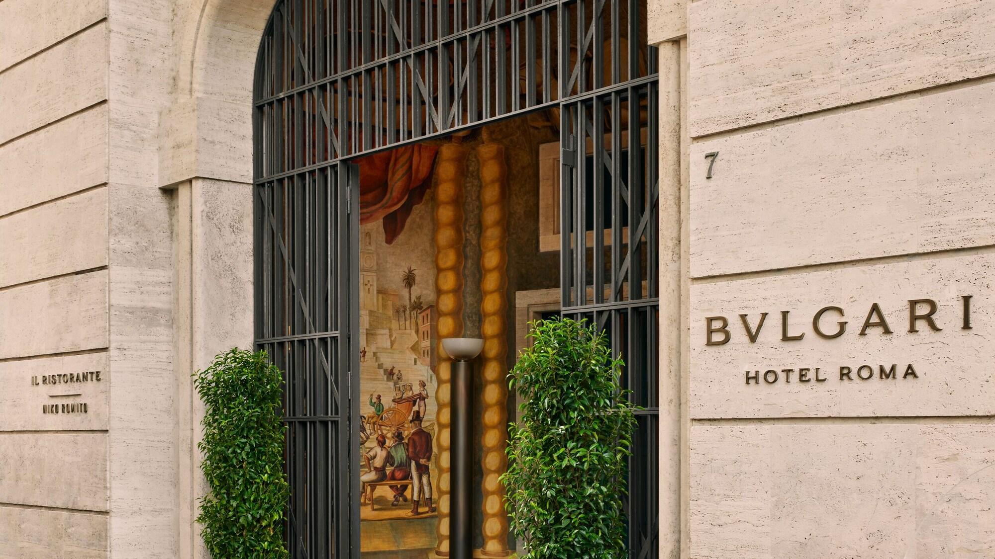 Vista Exterior Bvlgari Hotel Roma