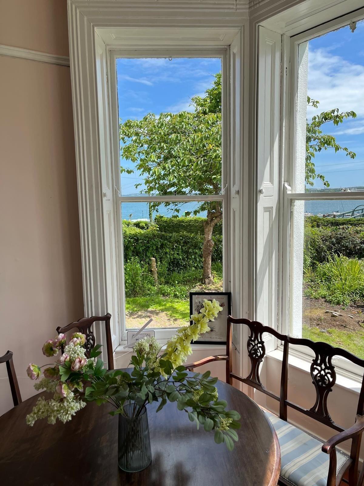 Restaurant Lynwood house