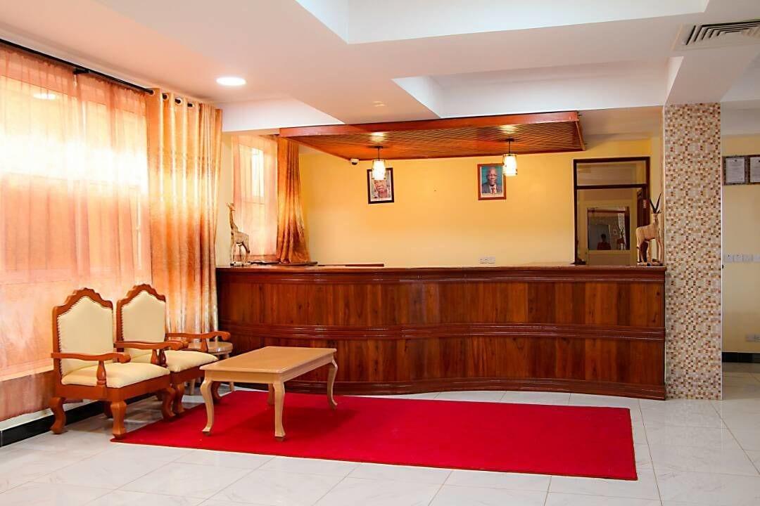 Vista Lobby A1 Hotel and Resort