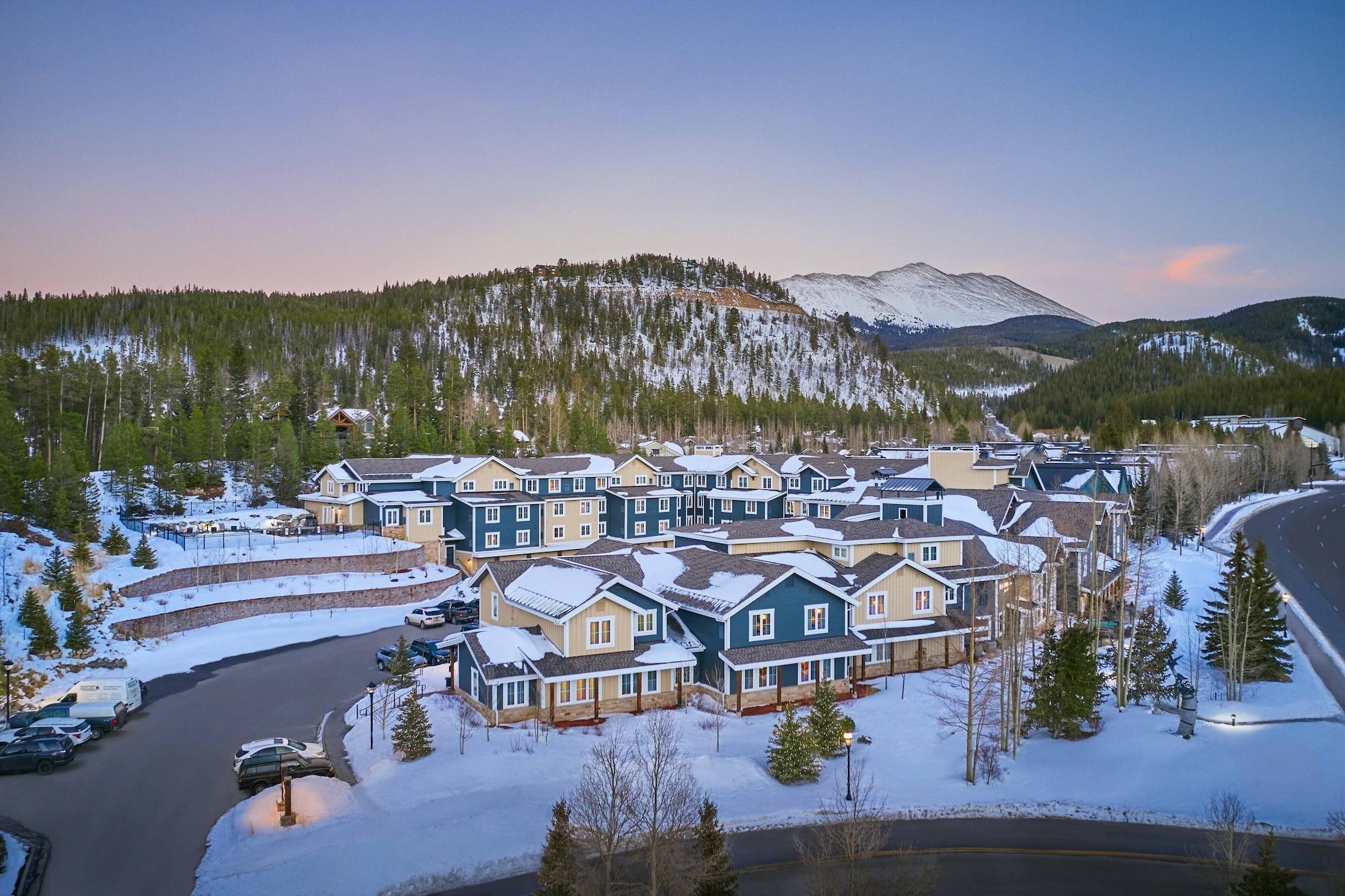 Vista Exterior Residence Inn by Marriott Breckenridge
