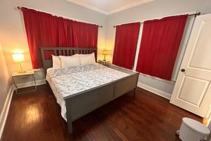 Alquiler Vacacional - Museum Dist - Sunny 2Br/2Ba king bed FREE park