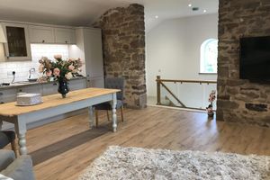 Alojamiento - THE HAYLOFT CHESHIRE- A Brand new stunning barn conversion.