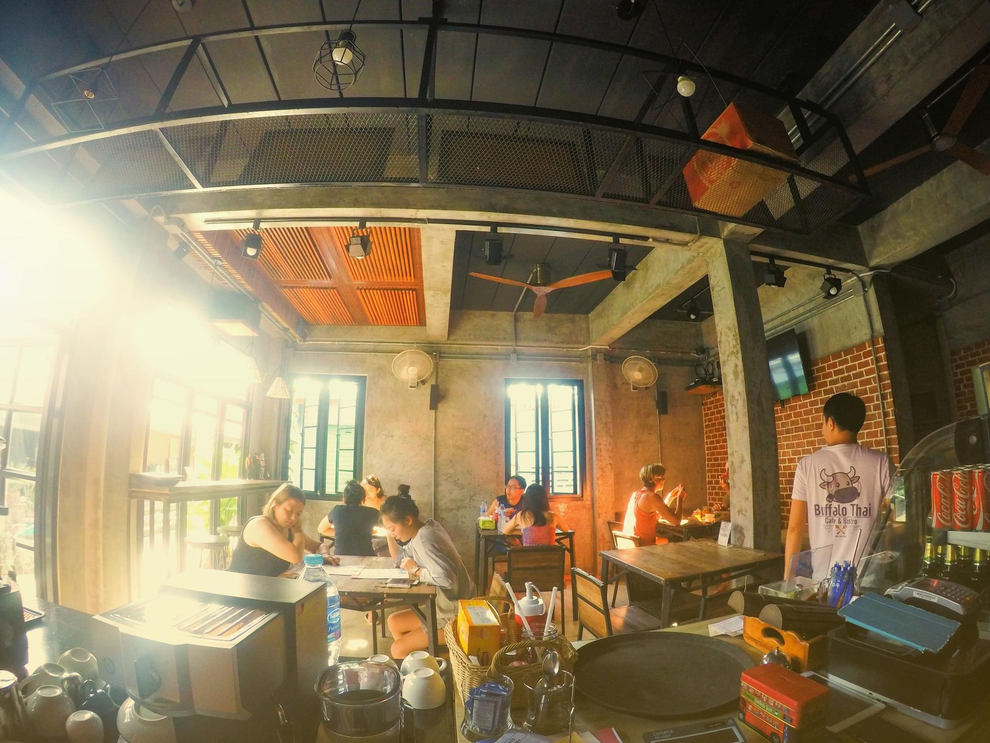 Vista Lobby Buffalo Thai Cafe & Bistro