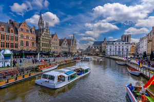 Actividad - Brujas y Gante con un crucero y chocolate.